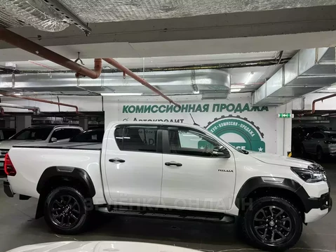 Toyota Hilux 2021