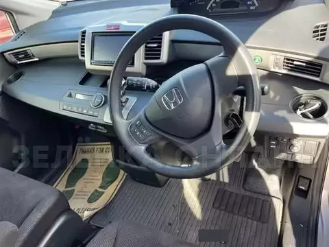 Honda Freed 2014