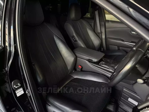 Toyota Crown 2020