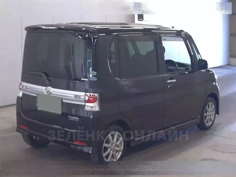 Daihatsu Tanto 2011