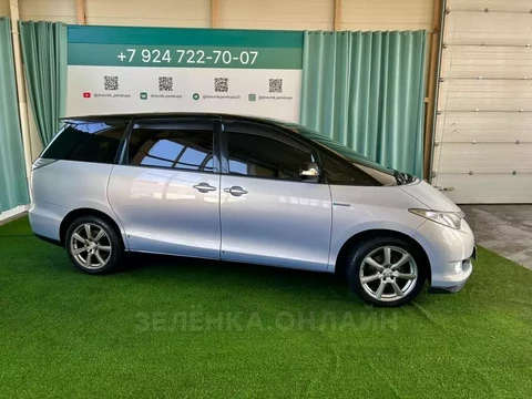 Toyota Estima 2006