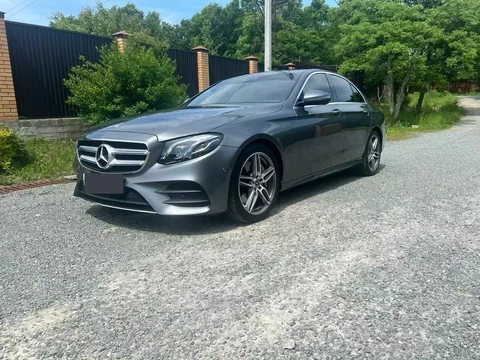 Mercedes-Benz E-Класс 2019