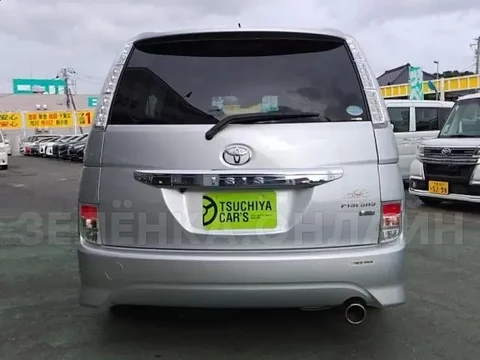 Toyota ISis 2013