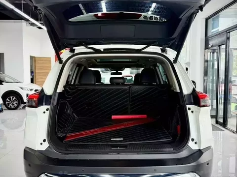 Nissan X-Trail 2021