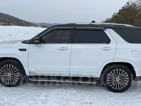 Changan CS95 2019