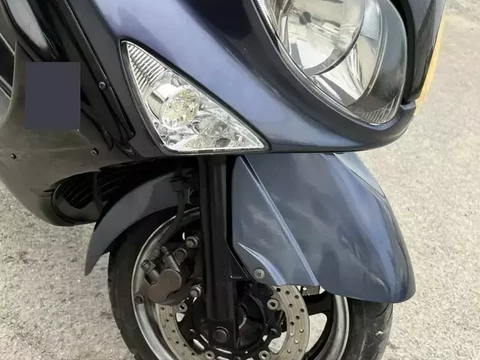 Yamaha TMAX 2005